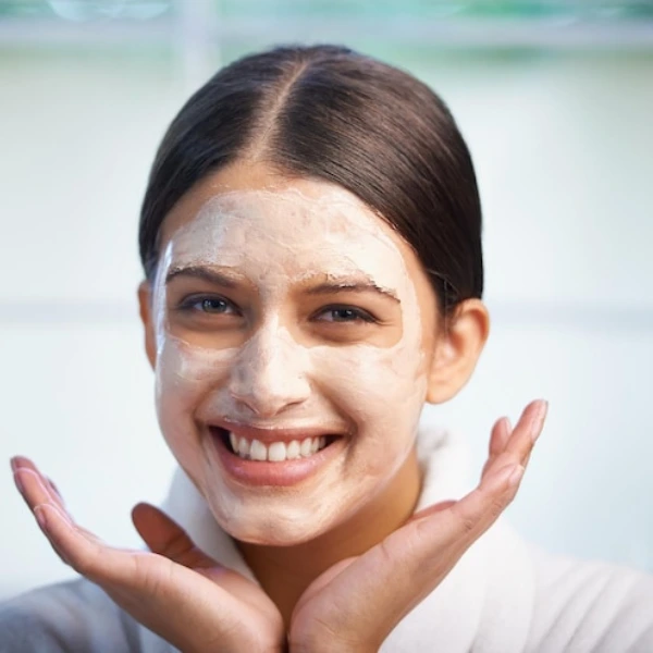 Face Peeling Treatment – Achieve Radiant, Glowing Skin at Dua Beauty 3 DBC 62