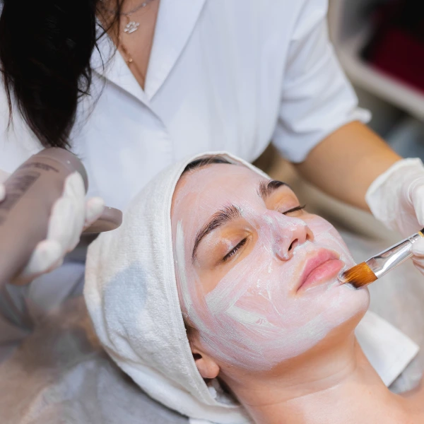 About DBC 2 Skin Whitening Treatment – Brighten & Even Your Skin Tone