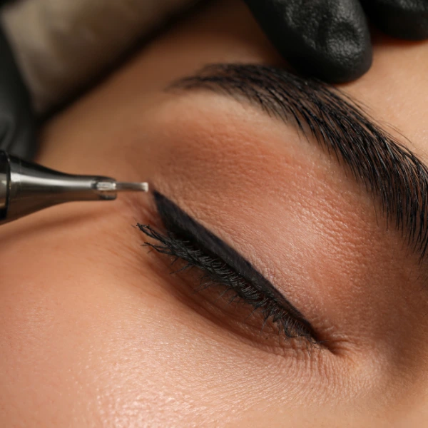 Best Cosmetologist in delhi 2 Best Cosmetologist in Delhi | Expert Skin & Aesthetic Care